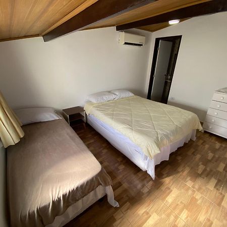 Casa Familiar 5 Suites Порту-де-Галиньяш Экстерьер фото