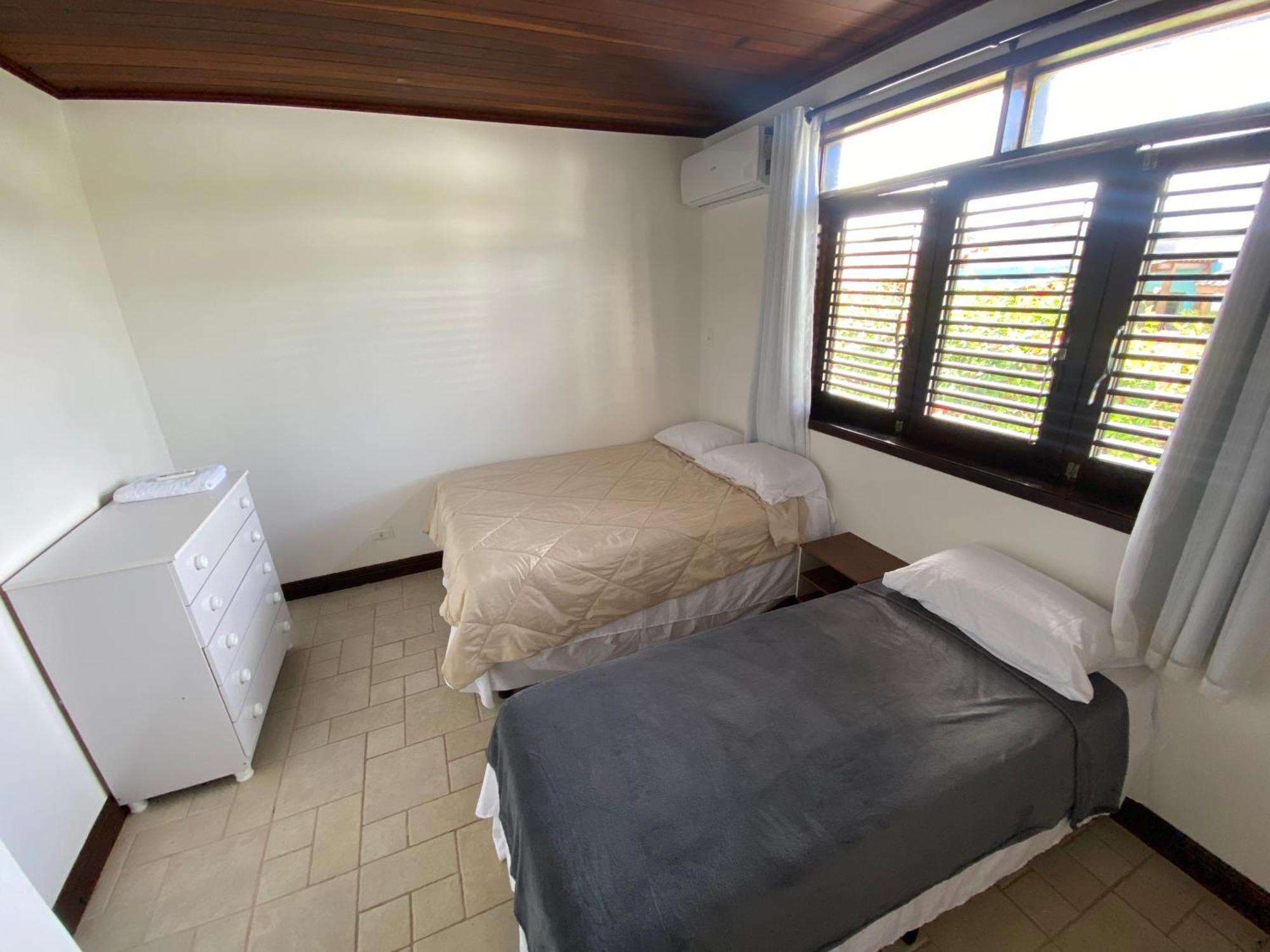 Casa Familiar 5 Suites Порту-де-Галиньяш Экстерьер фото